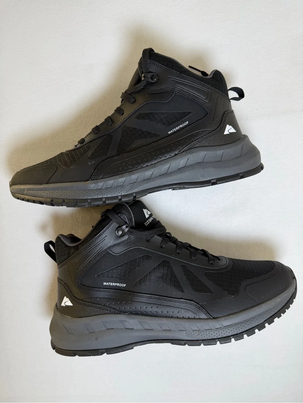 Ozark Trail Men's Black and Gray Trail Boots Size 12